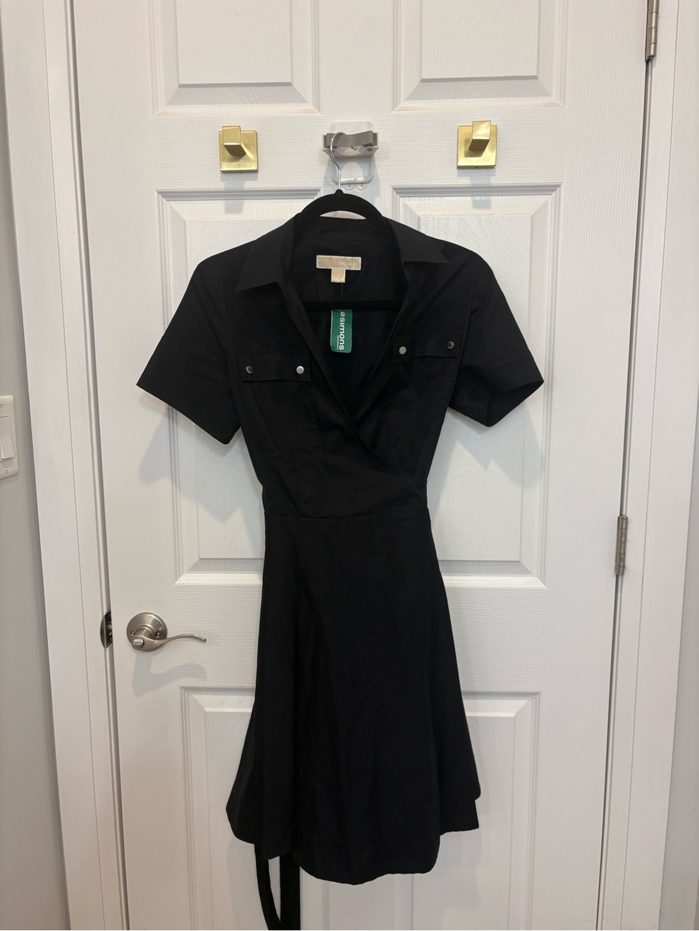 Brand New Micheal Kors Black Short-Sleeve Wrap Dress #1417